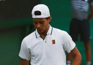 Guto Miguel em ação no torneio de Wimbledon