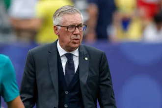 Carlo Ancelotti recebe aumento salarial em novo contrato