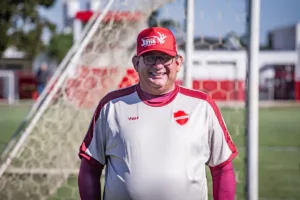 Retornos no Vila Nova para enfrentar o Juventude