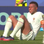 Atacante Kylian Mbappé da França contra Marrocos
