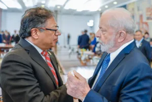 Gustavo Petro e Lula discutem crise eleitoral na Colômbia