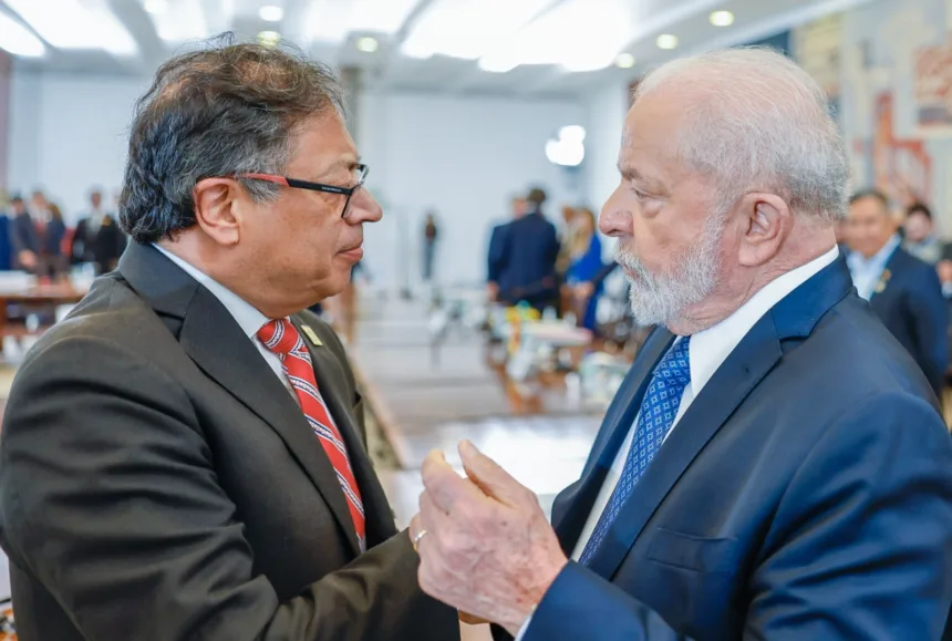 Gustavo Petro e Lula discutem crise eleitoral na Colômbia