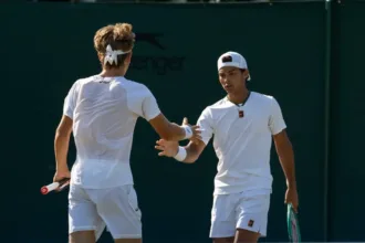 Guto Miguel na final de Wimbledon juvenil em duplas