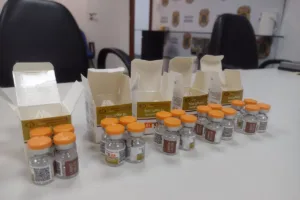 Homem preso com medicamento para emagrecer no Galeão