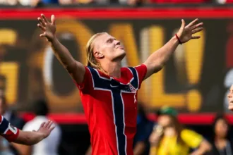 Haaland em ação na Copa do Mundo, atacante letal