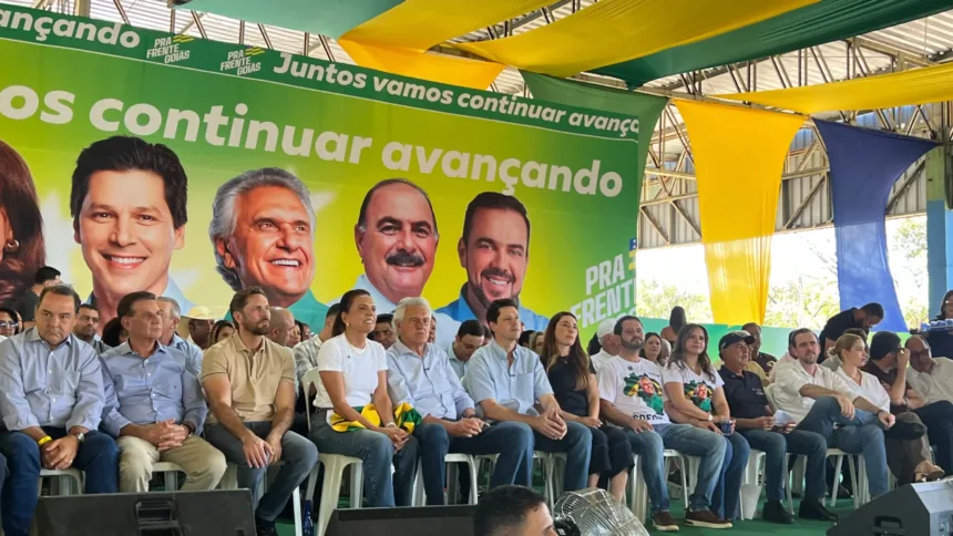 Encontro da base aliada em Campos Belos com Caiado e Daniel