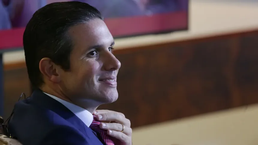 Motta diz que decisão de Dino contra Valdemar é ‘indevida intervenção judicial’ no Parlamento 1 Hugo Motta critica intervenção judicial indevida de Dino no Parlamento