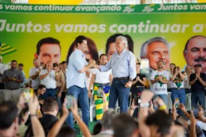Daniel Vilela discursa sobre os avanços em Goiás