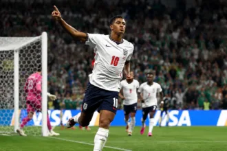 Jude Bellingham comemorando gols contra Noruega