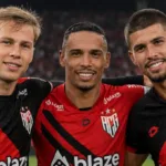Atlético x Fortaleza no estádio Antônio Accioly