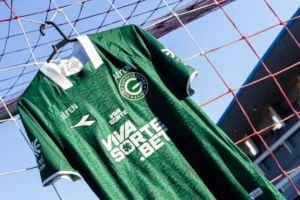 Escalações do jogo CRB x Goiás no Brasileirão Série B