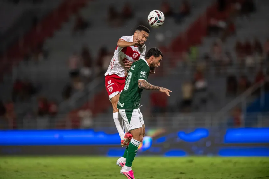 Goiás e CRB empatam em jogo da Série B