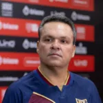 Adson Batista fala sobre transfer ban do Atlético