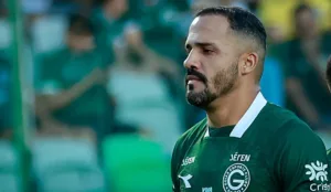 Anselmo Ramon jogando pelo Goiás