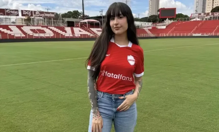 Veja fotos de Martina Oliveira, a Beiçola do Privacy, em evento do Vila Nova em Goiânia 1 Martina Oliveira Privacy no evento do Vila Nova em Goiânia