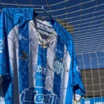 Camisa do Crac celebrando 95 anos de história
