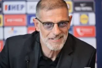 Novo técnico da Croácia Slaven Bilic com Luka Modric