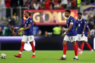 França sem chutes a gol contra Espanha na Copa do Mundo