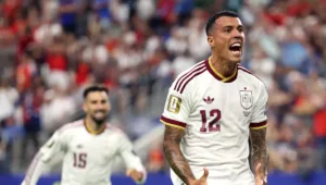 Espanha vence França na semifinal da Copa