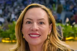 convencao-do-pt-esta-marcada-para-quatro-de-agosto,-diz-adriana-accorsi