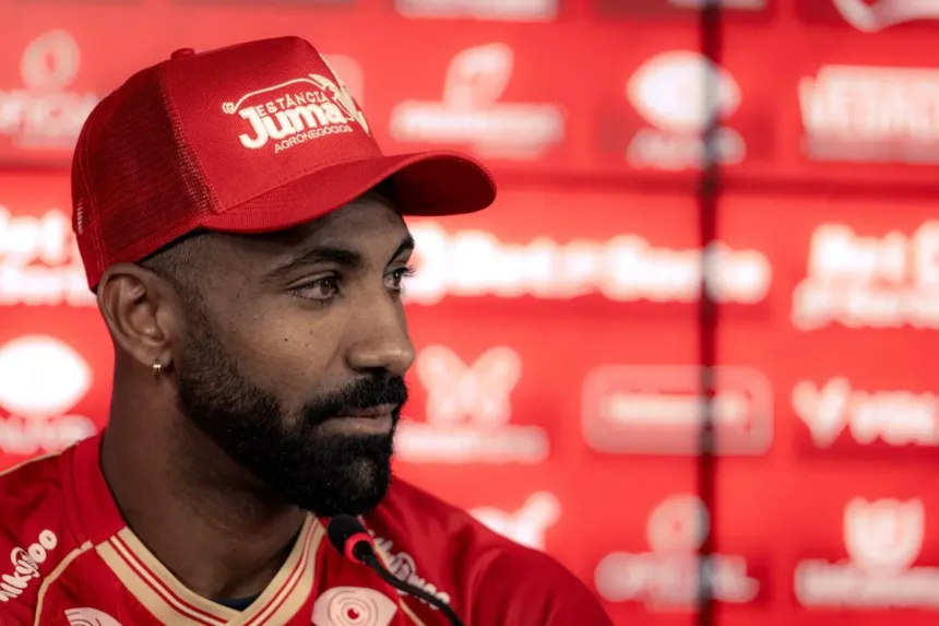 Everton Galdino no Vila Nova focado no acesso à Série A