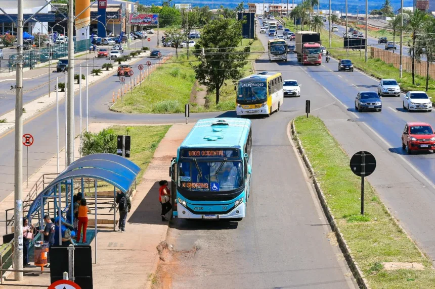 empresa-e-condenada-a-pagar-r$-20-mil-a-cobradora-de-onibus-assediada-e-deixada-sozinha-em-rodovia