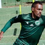 Retorno de jogadores Goiás em destaque na Série B