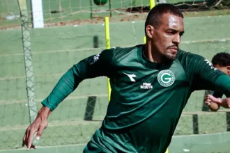 Retorno de jogadores Goiás em destaque na Série B