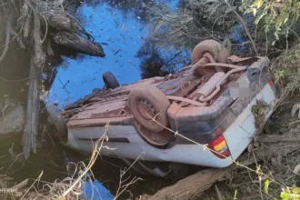 Acidente de caminhonete em ponte de Formosa