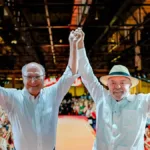 Lula anuncia candidatura à reeleição em evento do PT