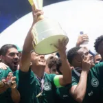 Técnico do Anápolis comemora ponto fora na Série C