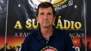 Homenagem ao radialista Célio Silva Pereira após sua morte