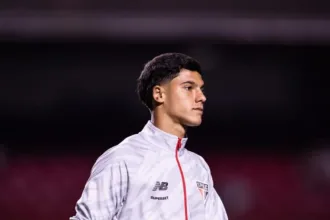 Jogador do São Paulo preso após acidente em Barueri