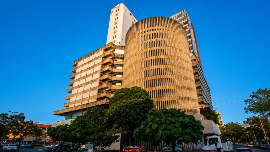 professora-explica-por-que-parthenon-center-e-uma-joia-da-arquitetura-de-goiania:-‘obra-emblematica’