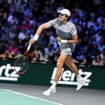 brasileiro-joao-fonseca-avanca-no-aberto-do-canada-apos-superar-stefanos-tsitsipas-no-tenis