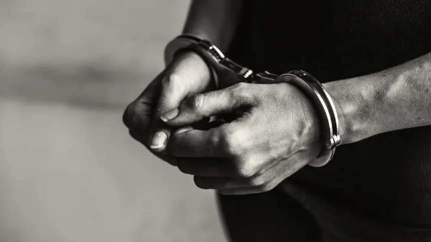Prisão de mulher em Montividiu por recusa de identidade