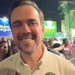 Gustavo Mendanha em convenção política como candidato a senador