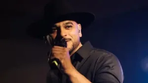 cantor-sertanejo-e-internado-apos-passar-mal-em-goiania;-familia-pede-doacoes-de-sangue