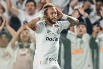 tres-denuncias-no-stjd-atingem-remo-depois-de-jogo-com-santos;-neymar-escapa-de-punicao