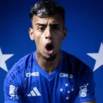 cruzeiro-vai-ao-mercado-e-apresenta-o-atacante-lucho-rodriguez