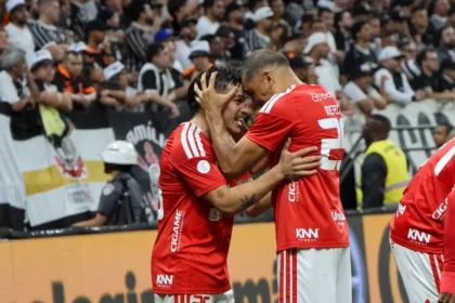 Internacional elimina Corinthians da Copa do Brasil
