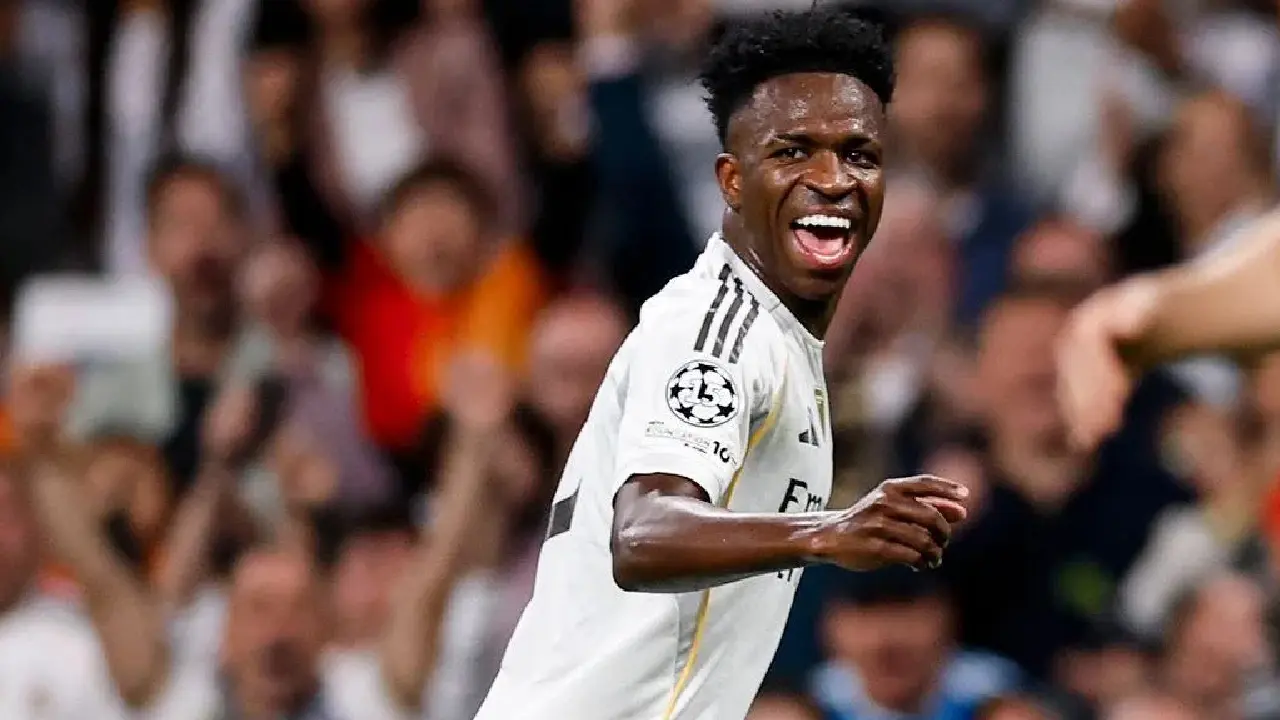 Real Madrid renova contrato com Vini Jr até 2032; saiba qual será o salário do brasileiro