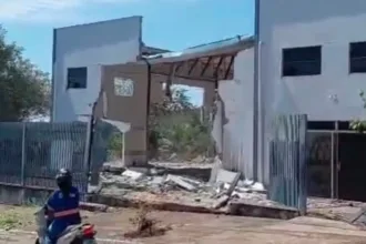 Caminhoneiro bêbado invade empresa em Rio Verde