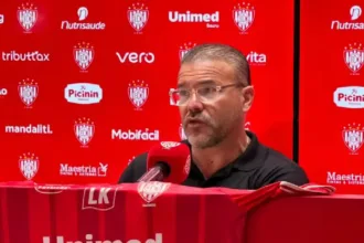 Harlei Menezes como diretor de futebol do Noroeste