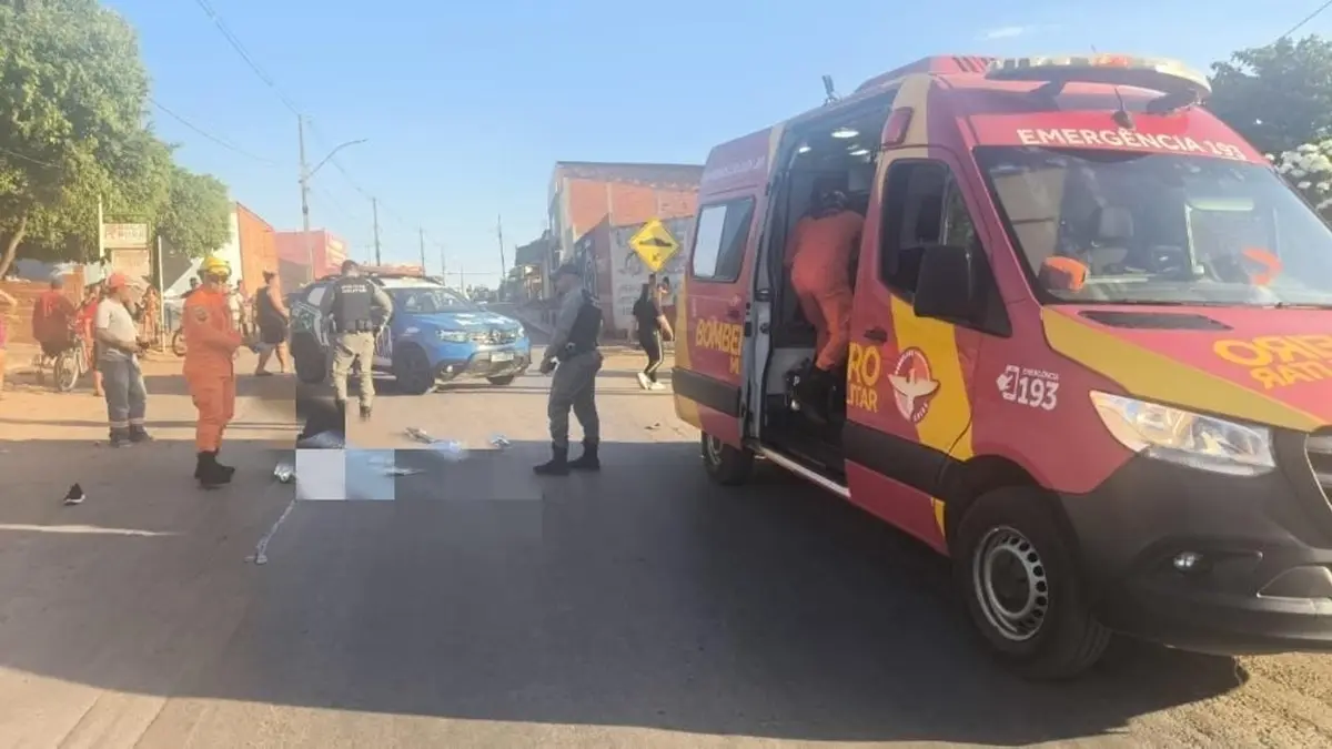 Caminhonete atinge moto em quebra-molas e mata mulher em Formosa