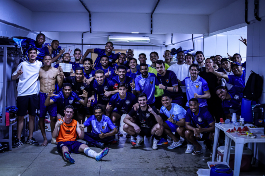Grêmio Anápolis comemora vitória na Divisão de Acesso