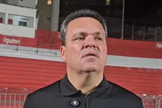 Adson Batista convoca torcida do Atlético-GO para clássico