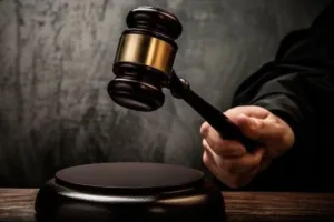 Médica condenada por usar exame falso na Aeronáutica