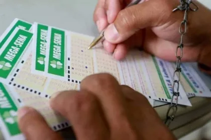 Resultado Mega-Sena 3043 com números sorteados
