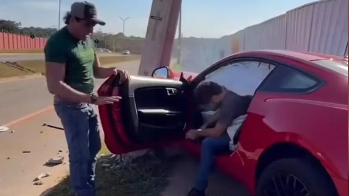 Empresário Ganha Fama Após Acidente com Mustang em Goiânia